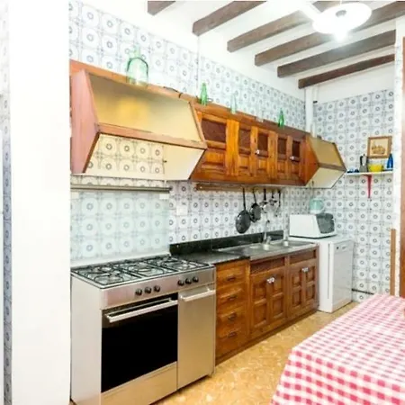 Casa Margarita Bis, Casa Con Pisicina En Villa *